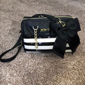 Betsey Johnson crossbody purse/ Used Once